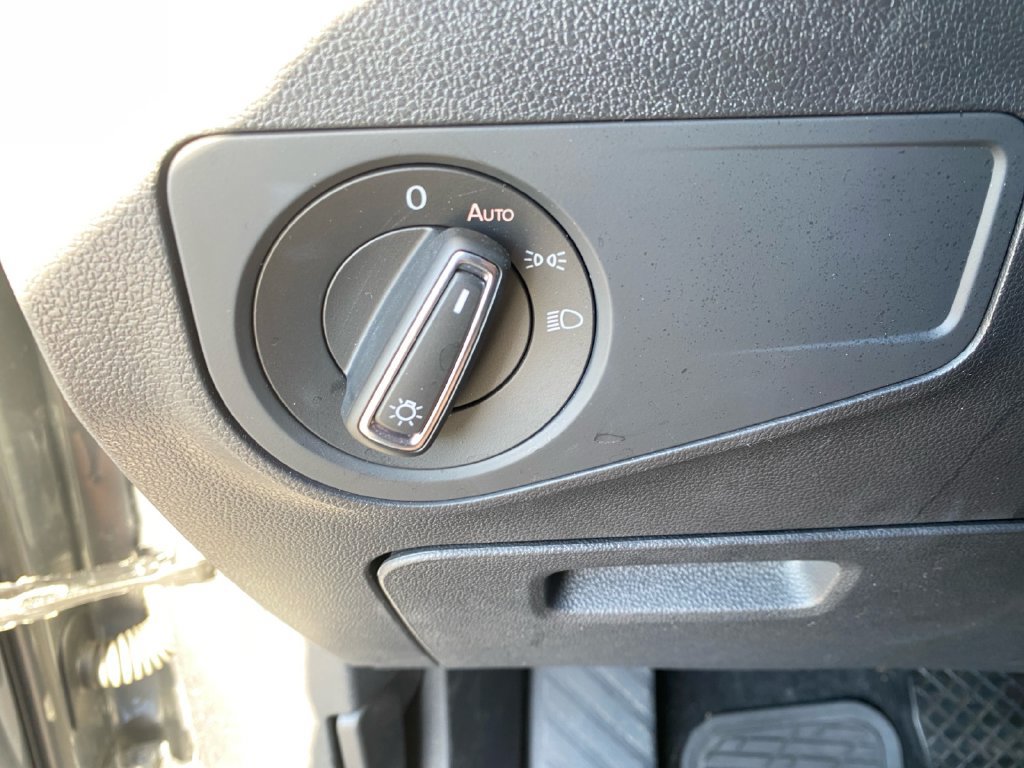 Used 2023 Volkswagen Tiguan SE FWD image 22