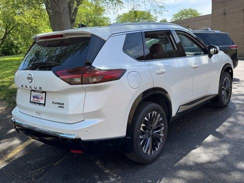 New 2026 Nissan Rogue Platinum AWD/4WD image 13