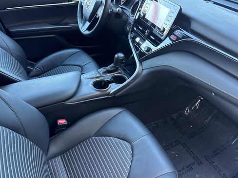 Used 2023 Toyota Camry SE image 21