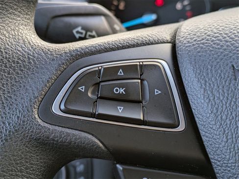 Used 2018 Ford Escape SE image 32