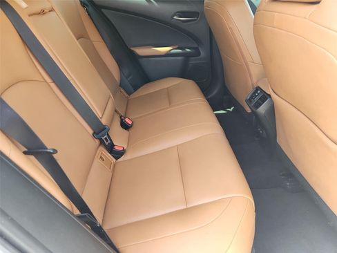 Used 2021 Lexus UX 200 w/ Premium Package FWD image 26