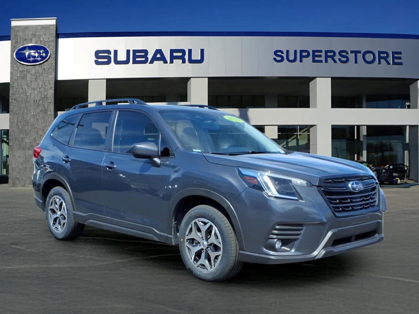 Used 2024 Subaru Forester Premium AWD/4WD image 1