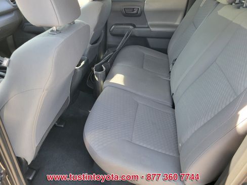 Certified 2022 Toyota Tacoma SR image 11