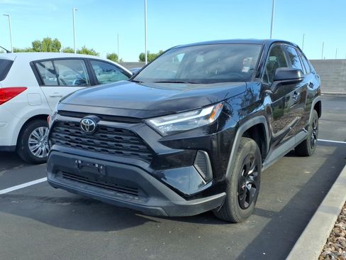 Used 2023 Toyota RAV4 LE AWD/4WD image 2