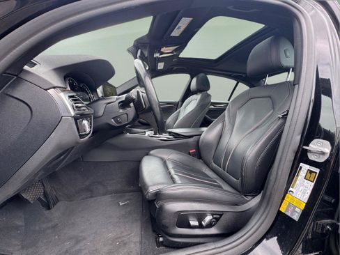 Used 2019 BMW 530e w/ Premium Package RWD image 19