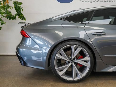 Used 2021 Audi RS 7 Sportback w/ Black Optic Package AWD/4WD image 26