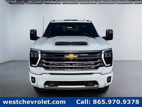 New 2026 Chevrolet Silverado 3500 High Country w/ Technology Package image 8
