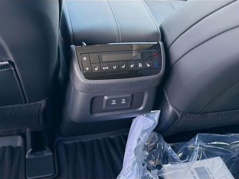 New 2027 INFINITI QX60 Luxe w/ Cargo Package AWD/4WD image 17
