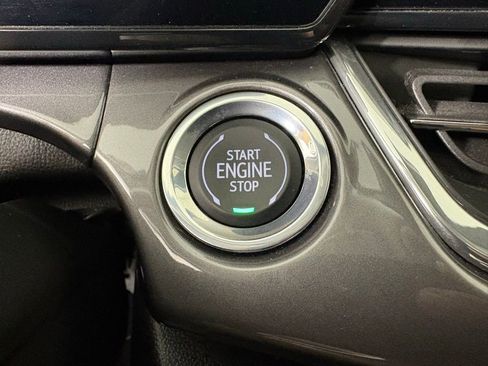 Used 2025 Chevrolet Trax ACTIV w/ Driver Confidence Package image 30