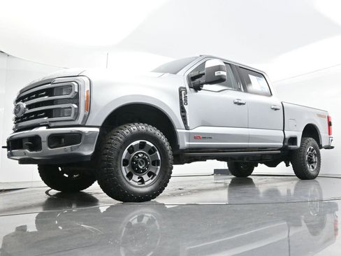Used 2023 Ford F250 Lariat w/ Lariat Ultimate Package image 50