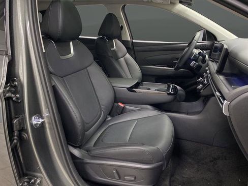 New 2026 Hyundai Tucson Limited image 32