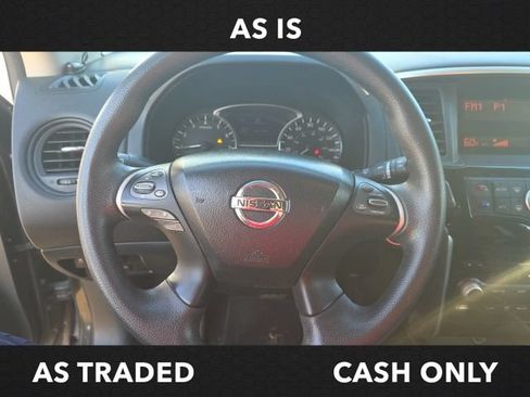 Used 2016 Nissan Pathfinder S FWD image 10