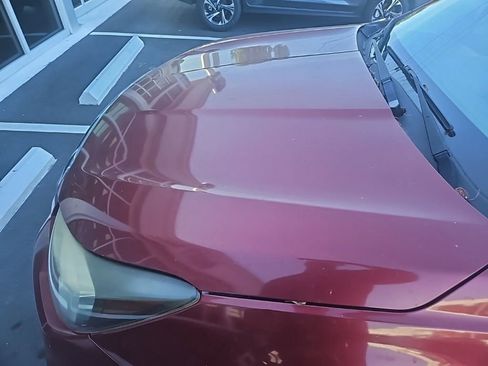 Used 2017 Subaru Forester 2.5i Premium image 3