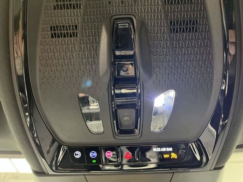 Certified 2024 Cadillac Lyriq Tech w/ LPO, Floor Liner Package AWD/4WD image 28