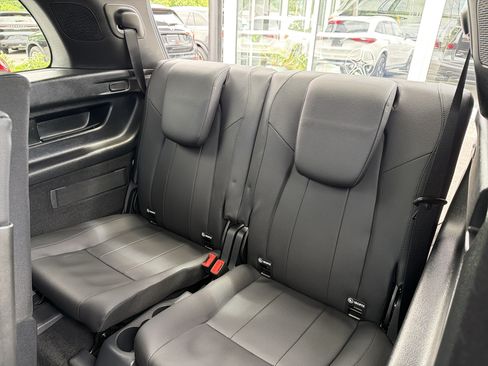 Used 2026 Mercedes-Benz GLB 250 4MATIC image 28