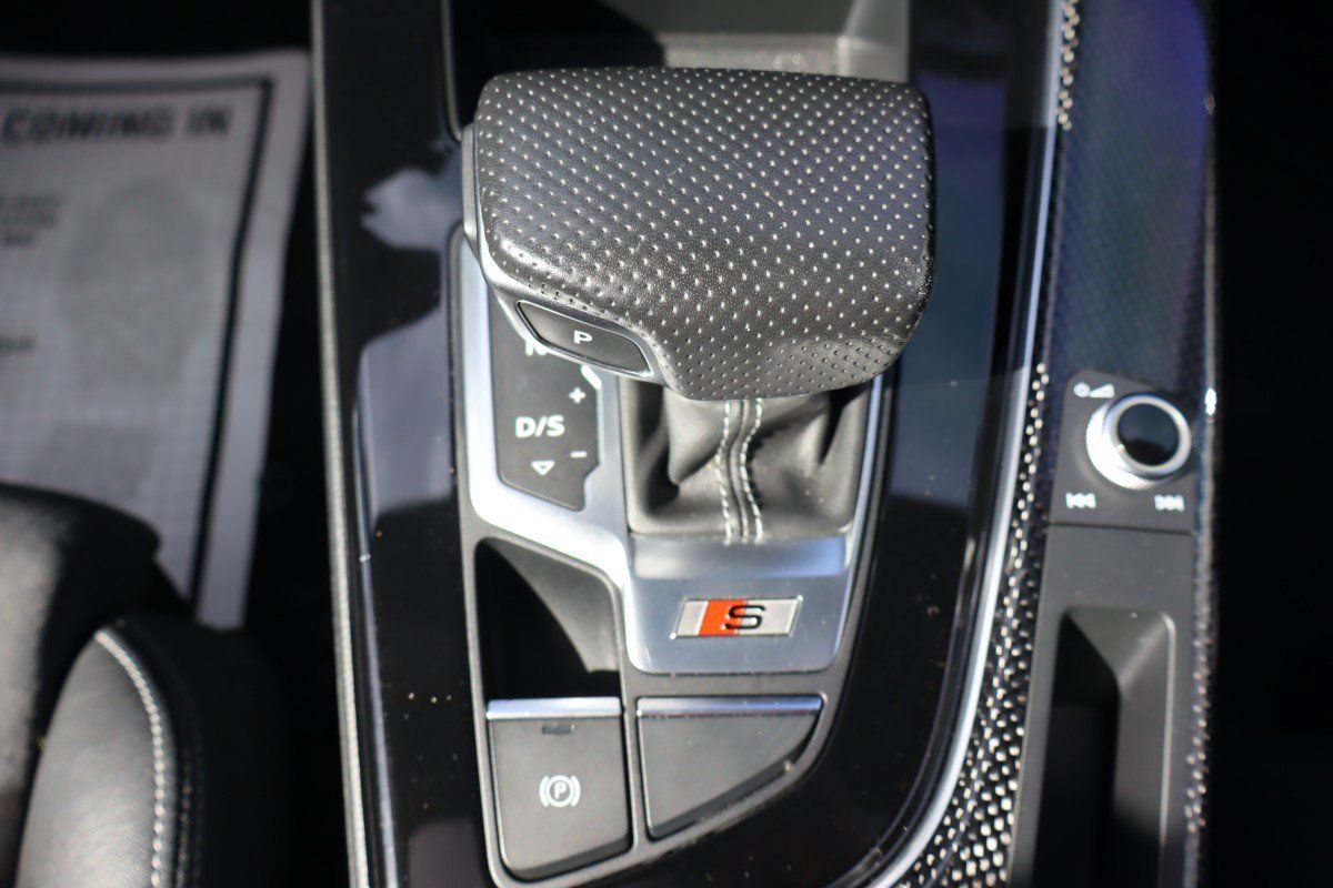 Used 2023 Audi S5 Premium w/ Convenience Package AWD/4WD image 17
