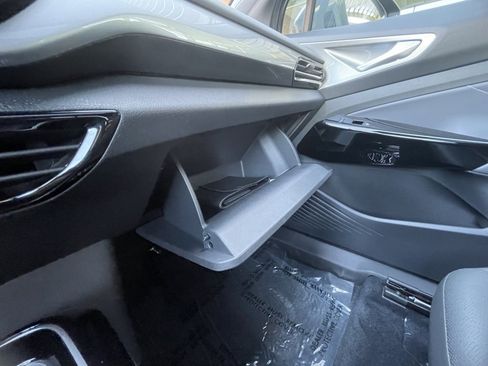 Used 2024 Volkswagen ID.4 S image 48