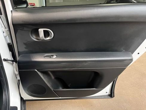 Used 2024 Hyundai Ioniq 5 SEL RWD image 12