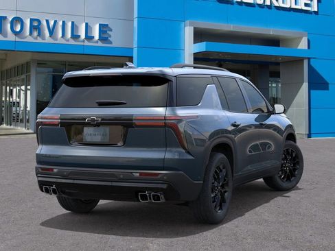 New 2026 Chevrolet Traverse LT w/ Midnight/Sport Edition image 4