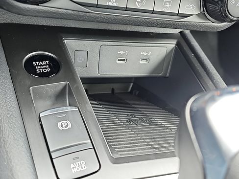 New 2026 Nissan Kicks SV w/ SV Premium Package image 15