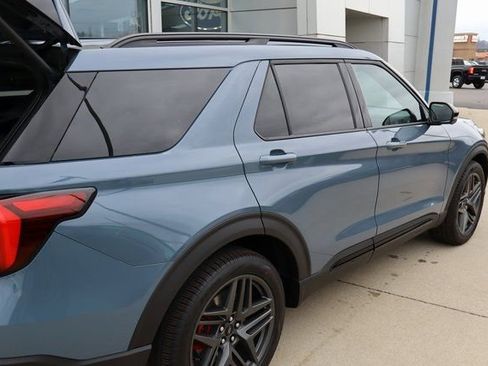 New 2026 Ford Explorer ST w/ Sun And Sound Package image 11