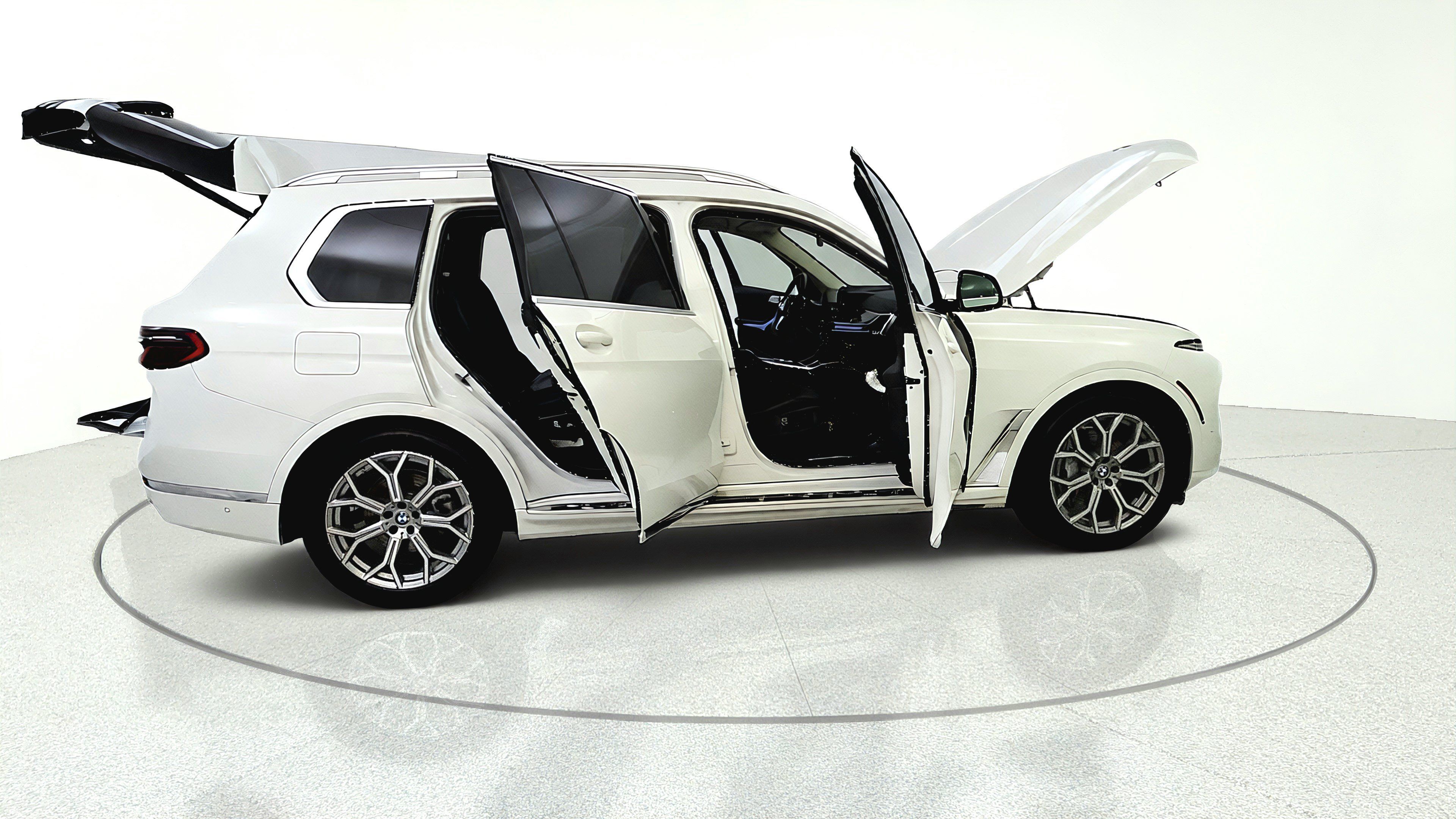 Used 2026 BMW X7 xDrive40i AWD/4WD image 15