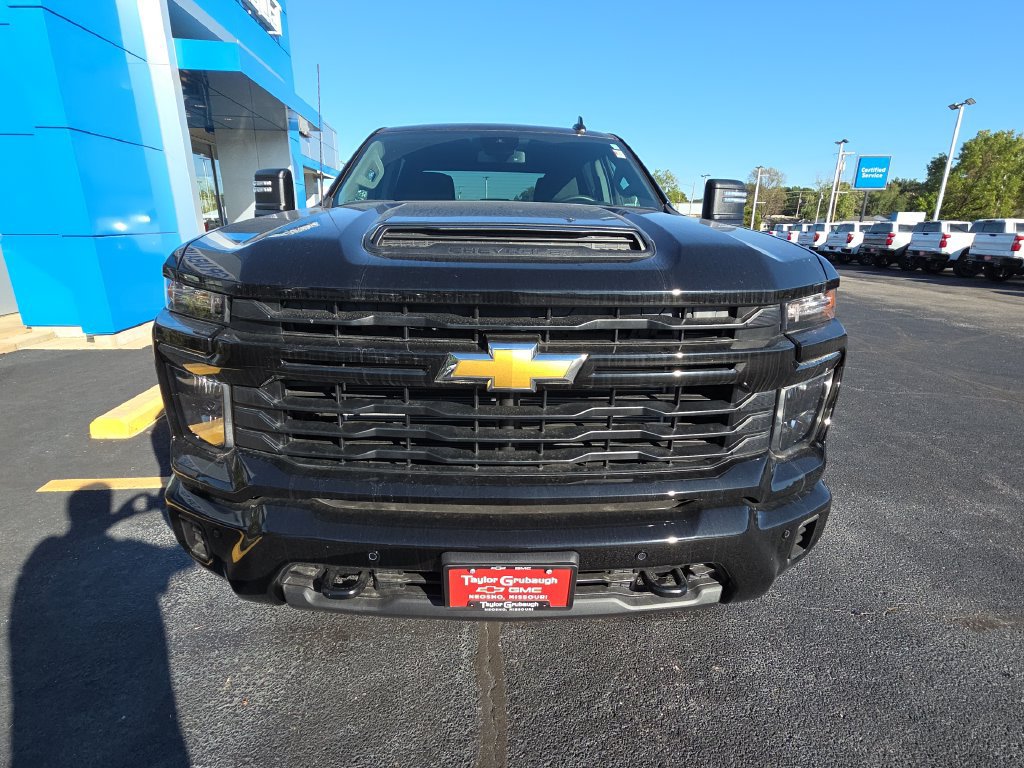 New 2026 Chevrolet Silverado 2500 Custom w/ Custom Value Package AWD/4WD image 3