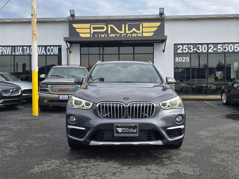 Used 2016 BMW X1 xDrive28i w/ Premium Package AWD/4WD image 3