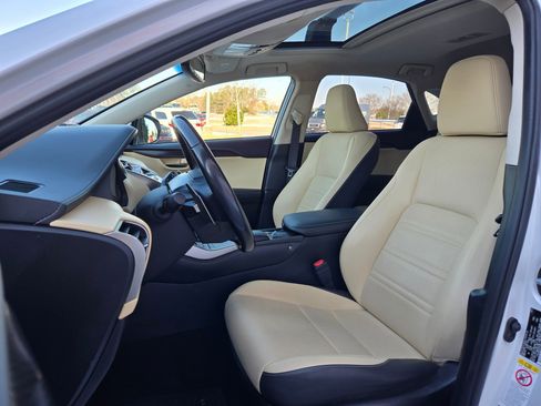 Used 2018 Lexus NX 300h AWD image 25