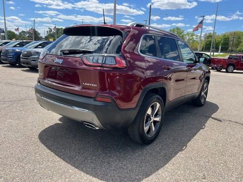 Used 2019 Jeep Cherokee Limited AWD/4WD image 4
