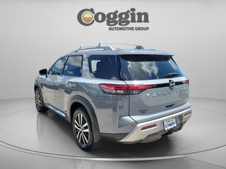 Used 2025 Nissan Pathfinder Platinum w/ Cargo Package FWD video 2