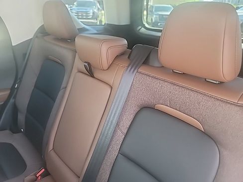 Used 2025 Ford Bronco Sport Outer Banks w/ Outer Banks Tech Package+ AWD/4WD image 15