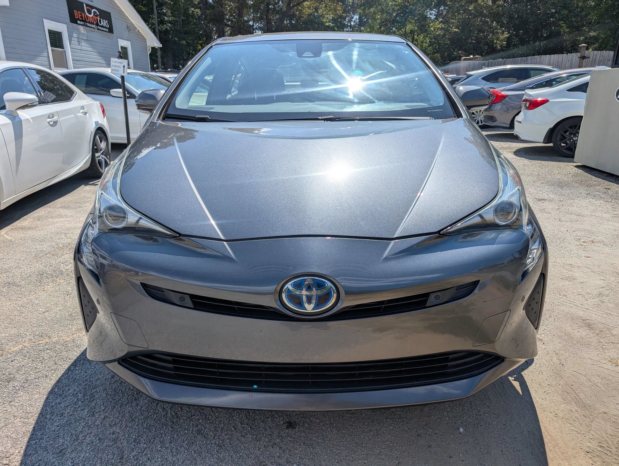 Used 2018 Toyota Prius Two w/ Prius Two Safety Plus Package FWD image 2