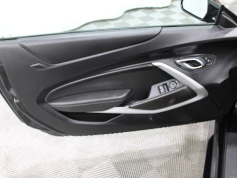Used 2021 Chevrolet Camaro LS RWD image 6