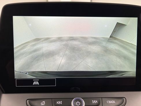 Used 2025 Chevrolet Blazer LT FWD image 57