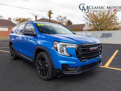 Used 2024 GMC Terrain SLE w/ Elevation Edition