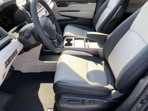 New 2026 Honda Odyssey Elite image 14