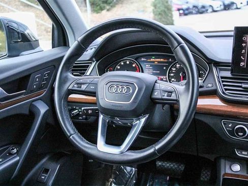 Used 2023 Audi Q5 2.0T Premium image 17