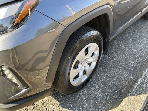 Certified 2024 Toyota RAV4 LE AWD/4WD image 8