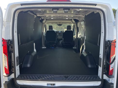 New 2025 Ford Transit 150 Low Roof image 27