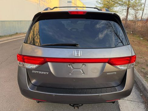 Used 2014 Honda Odyssey Touring image 12