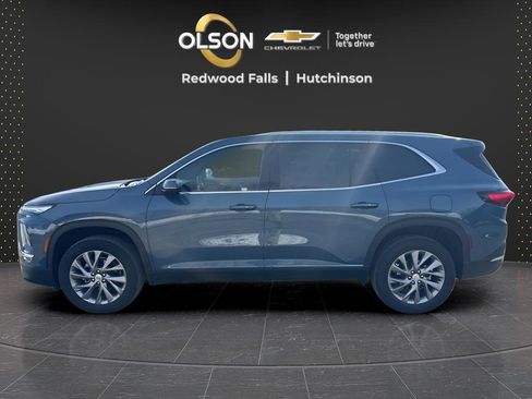 Used 2025 Buick Enclave Preferred image 2