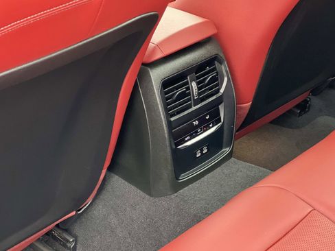 Used 2024 BMW 330e w/ Premium Package image 23