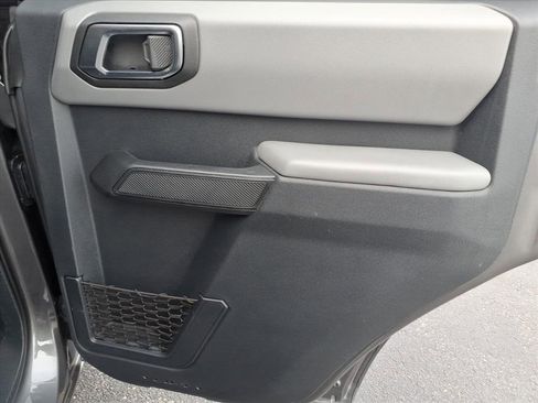 Used 2022 Ford Bronco Big Bend image 11