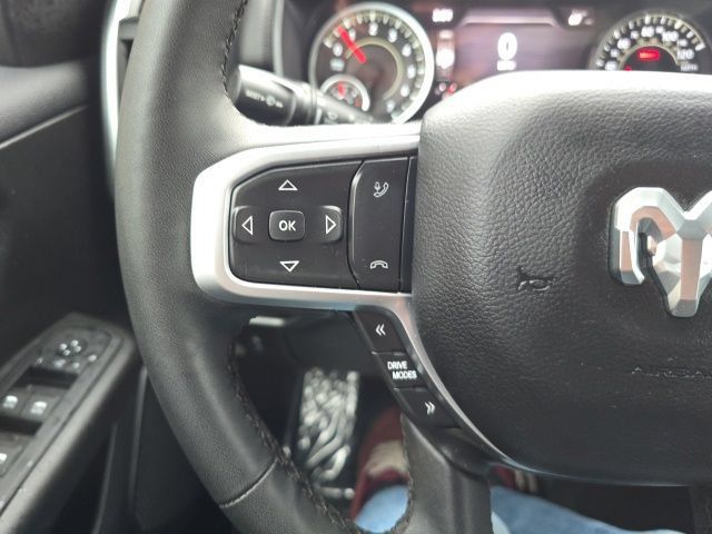 Used 2025 RAM 1500 Big Horn AWD/4WD image 13