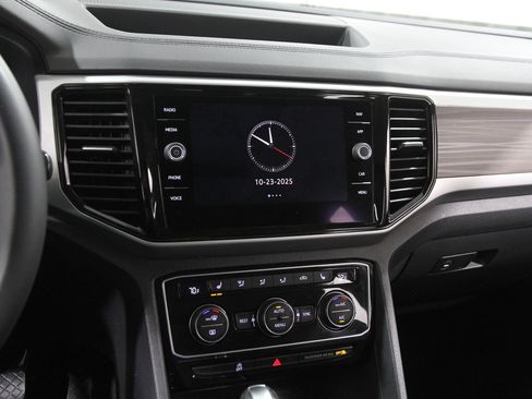 Used 2022 Volkswagen Atlas SEL image 9