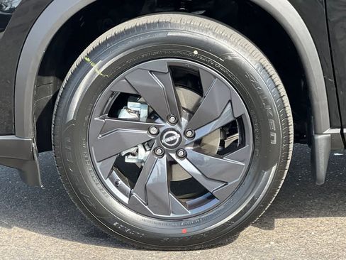 New 2026 Nissan Rogue SV image 35