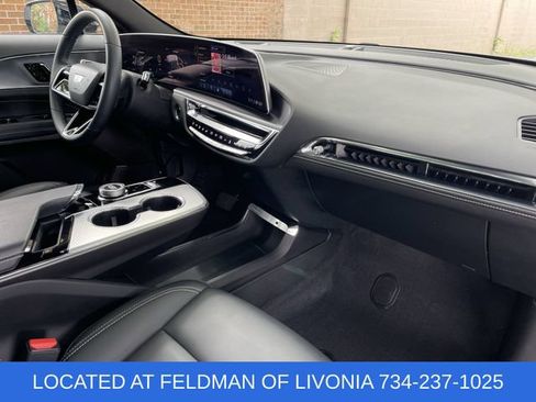 Used 2024 Cadillac Lyriq Tech w/ Driver Assist Package AWD/4WD image 28