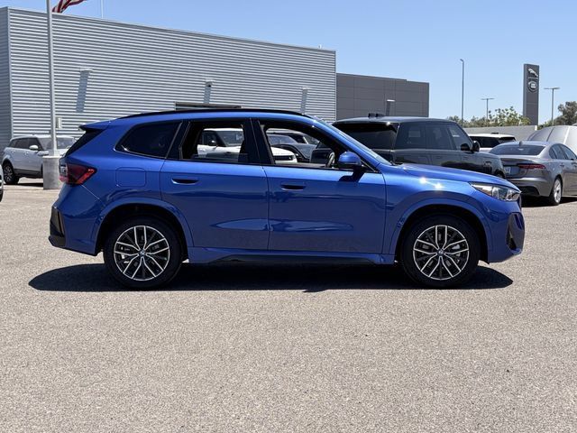 Used 2026 BMW X1 xDrive28i w/ M Sport Package AWD/4WD image 5