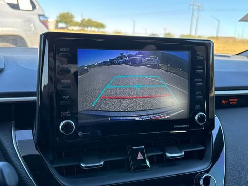 Used 2022 Toyota Corolla SE image 17